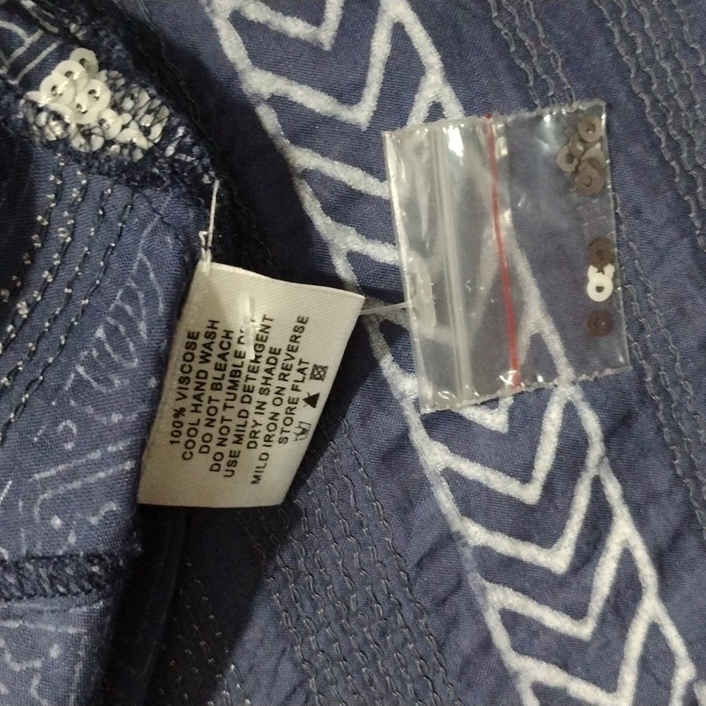$5 Deal Lula soul dress - Picture 9 of 9